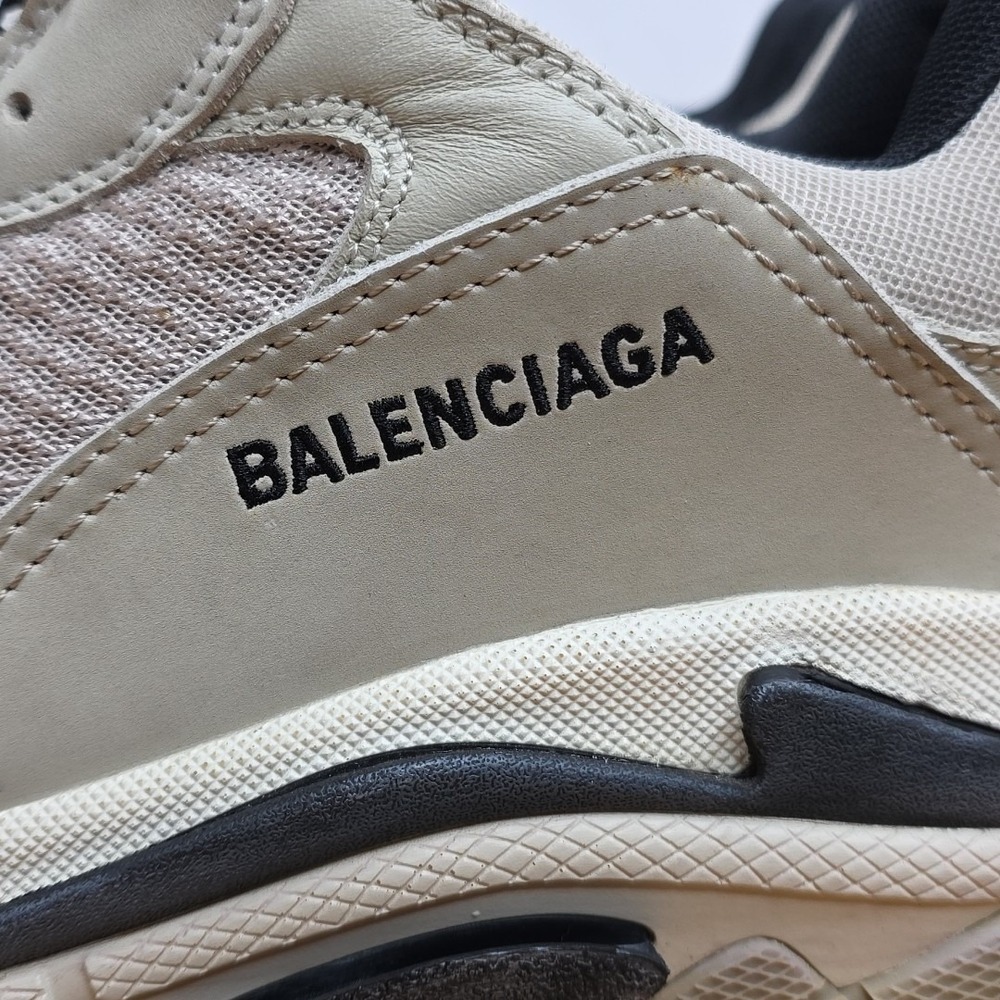 Balenciaga Triple S Sneakers Mens 43 Beige Cream Black Chunky Dad Shoes 533882 - Picture 11 of 13